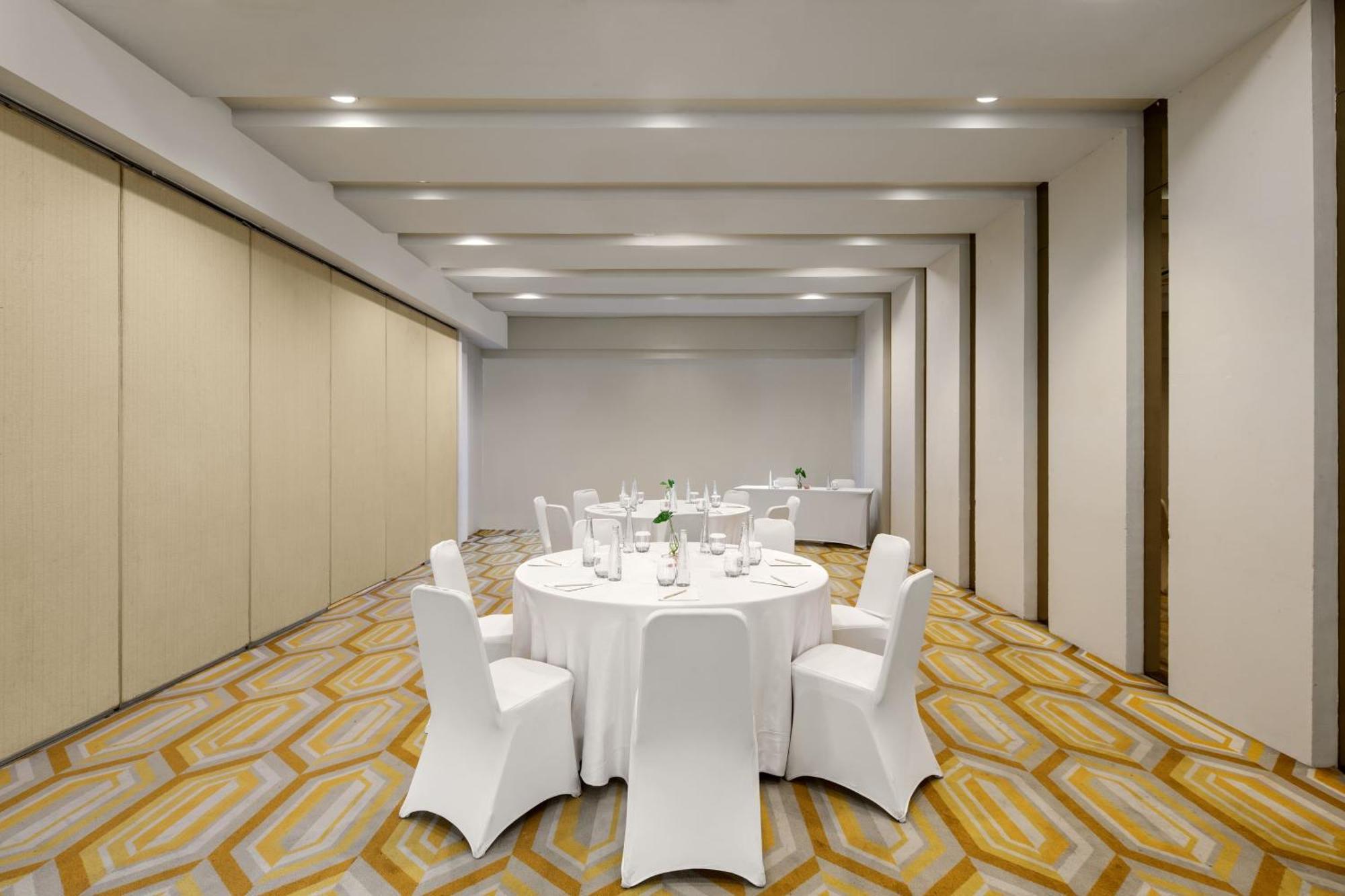 Hotel Santika Bsd City-Serpong Dış mekan fotoğraf