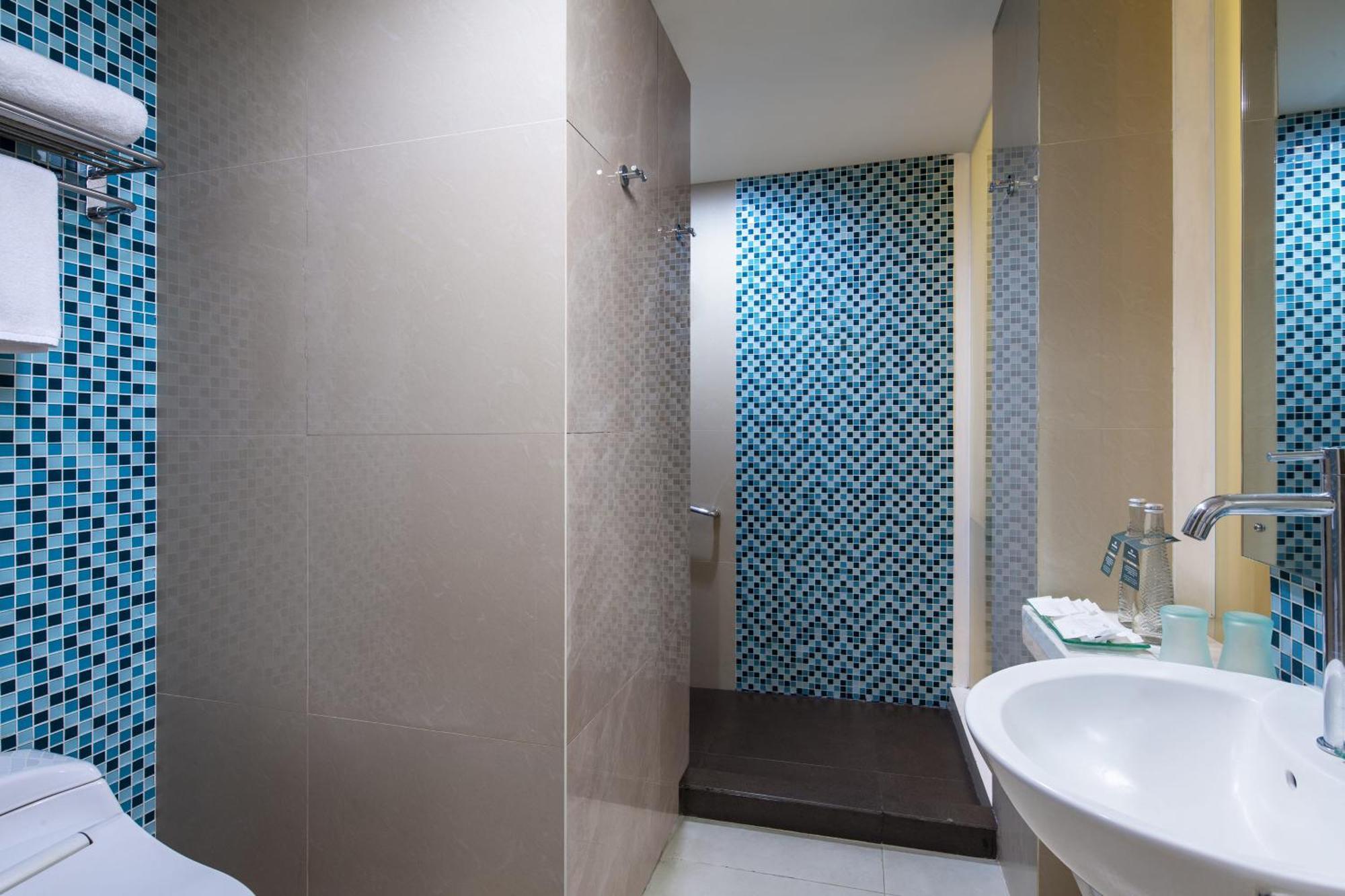 Hotel Santika Bsd City-Serpong Dış mekan fotoğraf