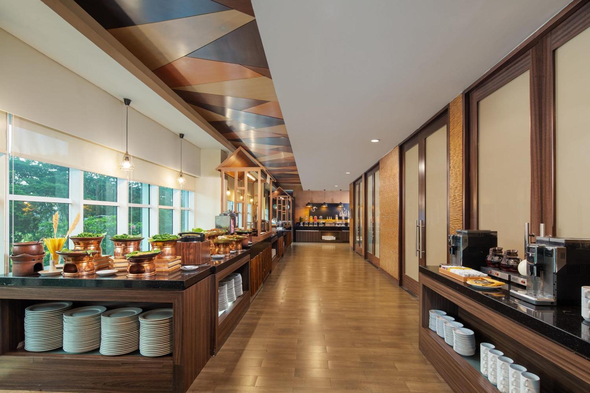 Hotel Santika Bsd City-Serpong Dış mekan fotoğraf