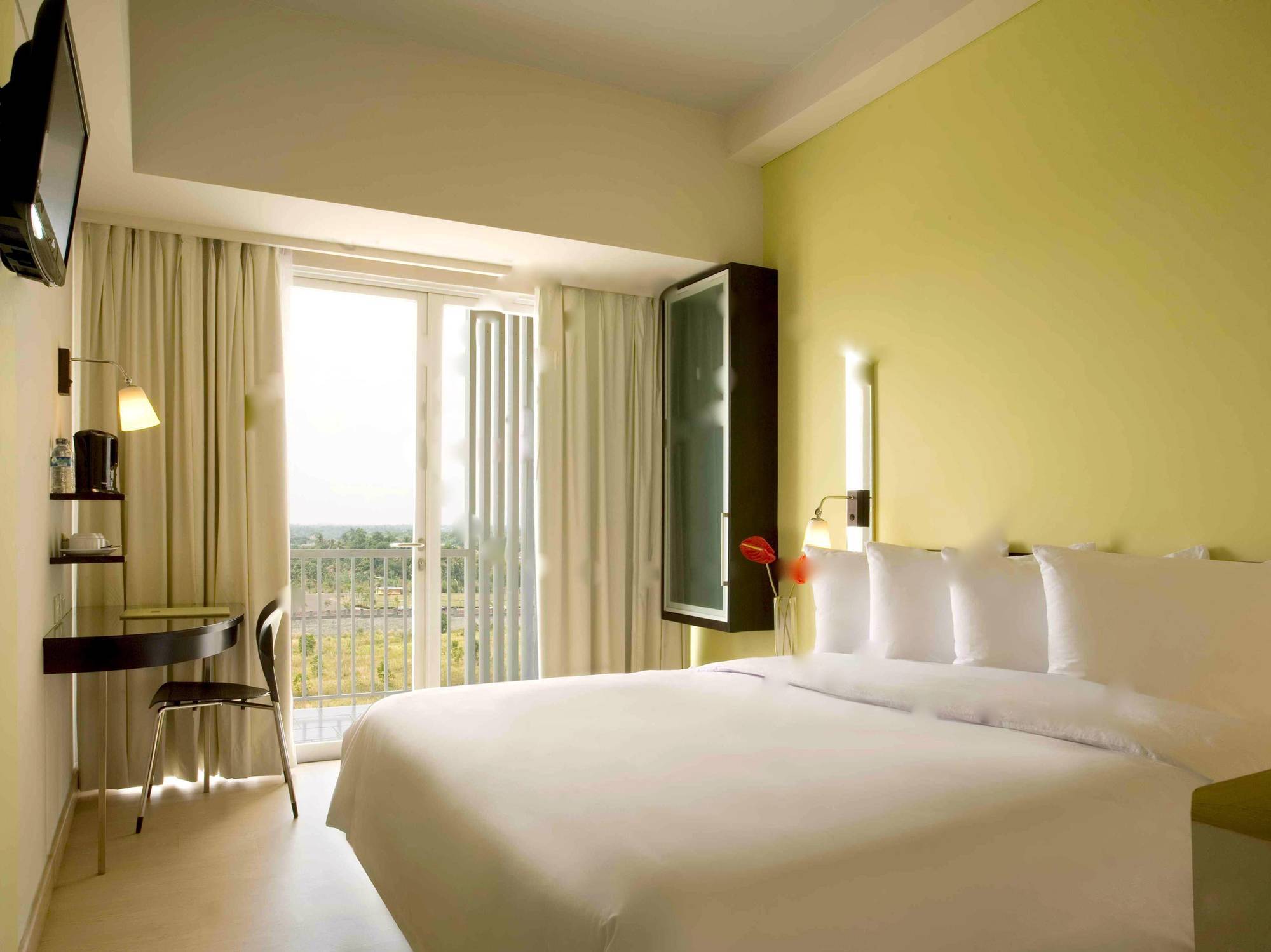 Hotel Santika Bsd City-Serpong Dış mekan fotoğraf